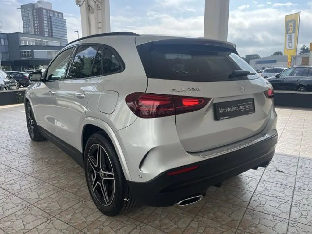 Mercedes-Benz GLA-Klasse