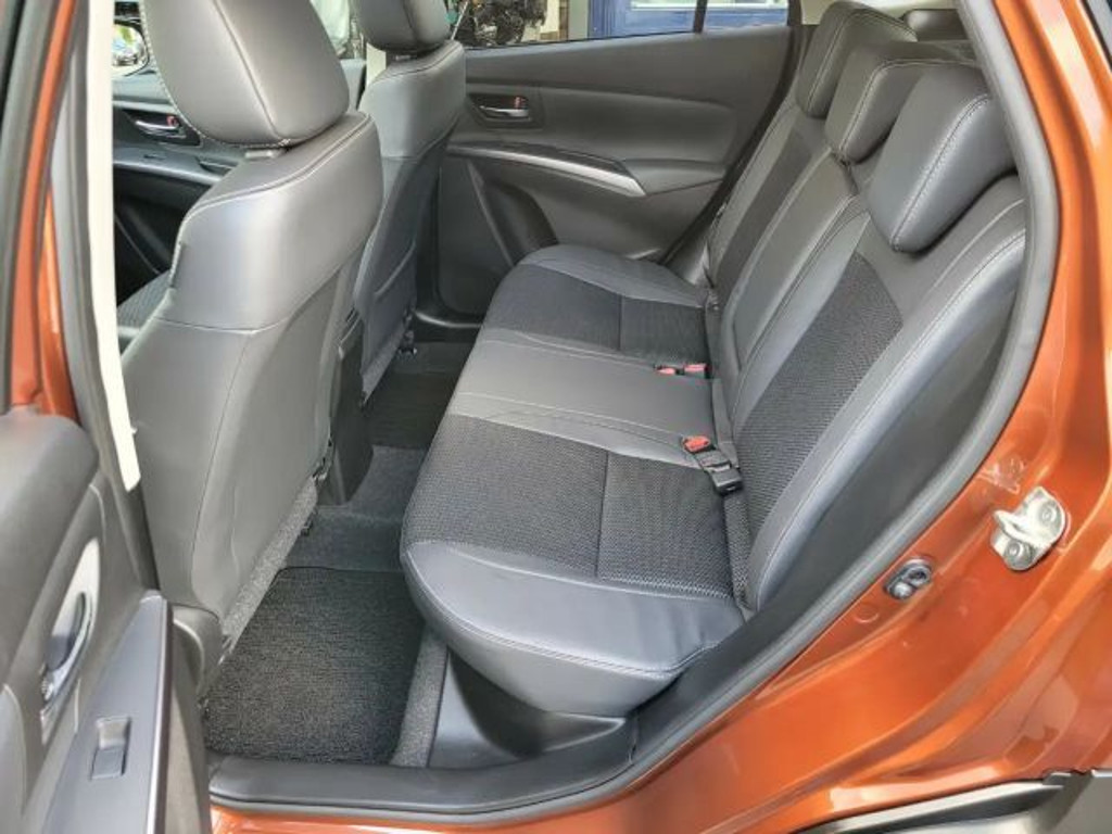 Suzuki S-Cross