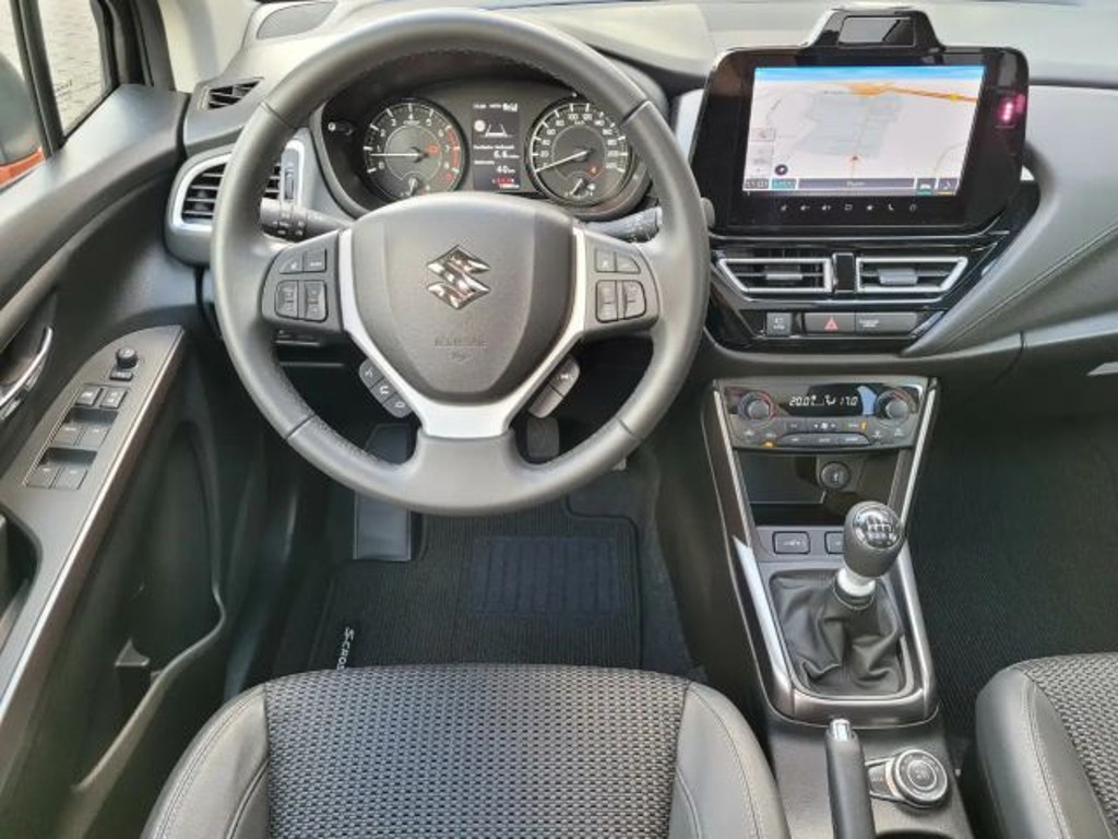 Suzuki S-Cross