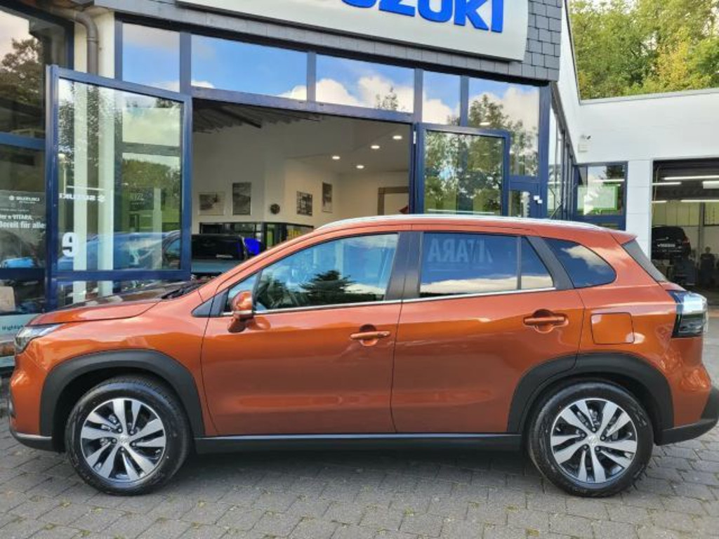 Suzuki S-Cross