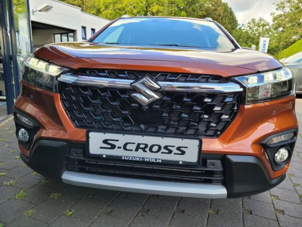 Suzuki S-Cross