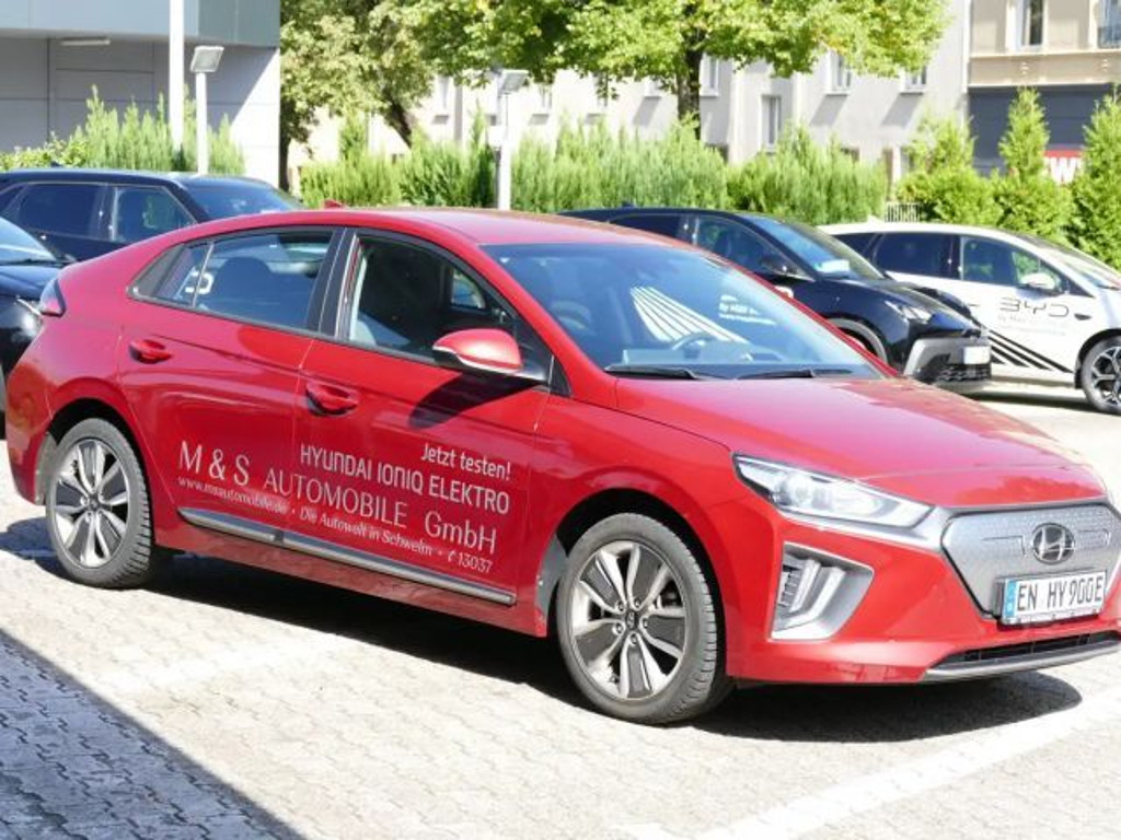 Hyundai Ioniq