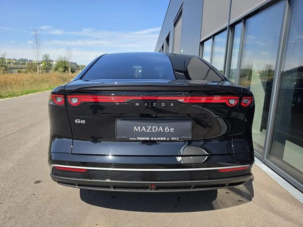 Mazda 6e