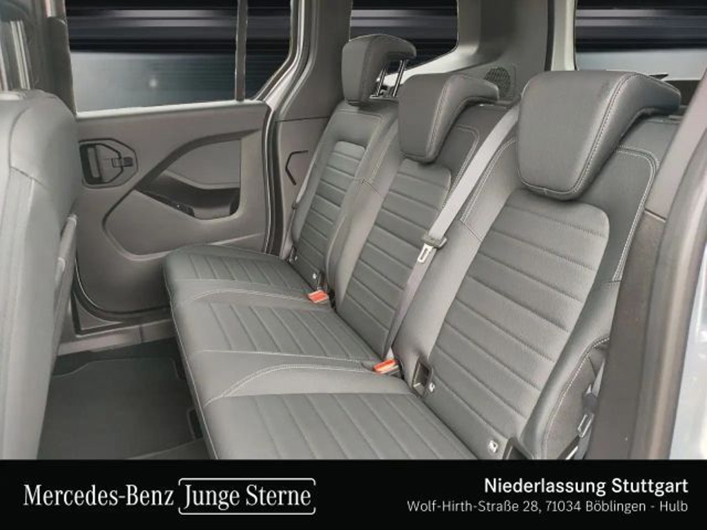 Mercedes-Benz T 180
