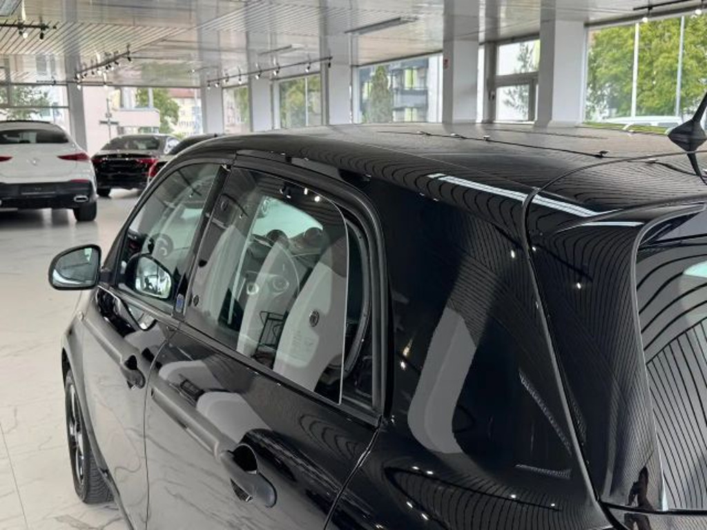 Smart EQ forfour