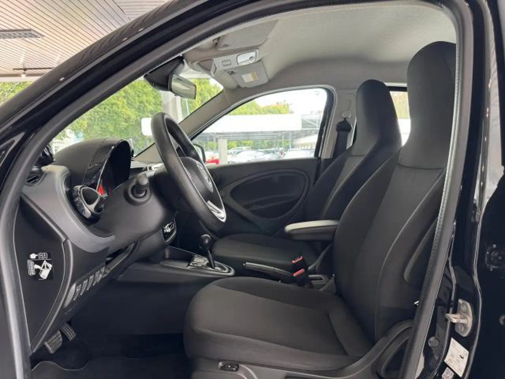 Smart EQ forfour