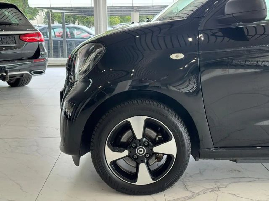 Smart EQ forfour