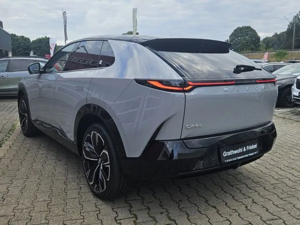 Mazda CX-6e