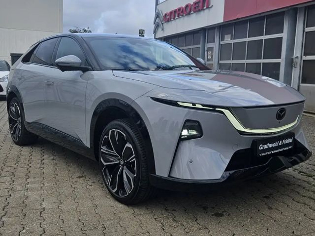 Mazda CX-6e