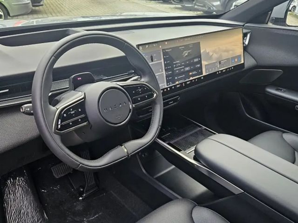 Mazda CX-6e