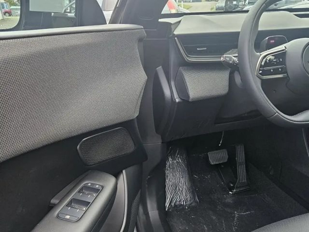 Mazda CX-6e