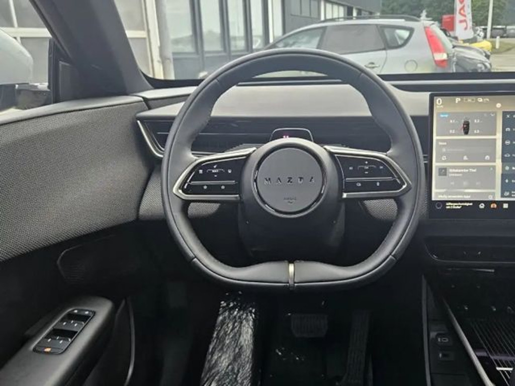 Mazda CX-6e