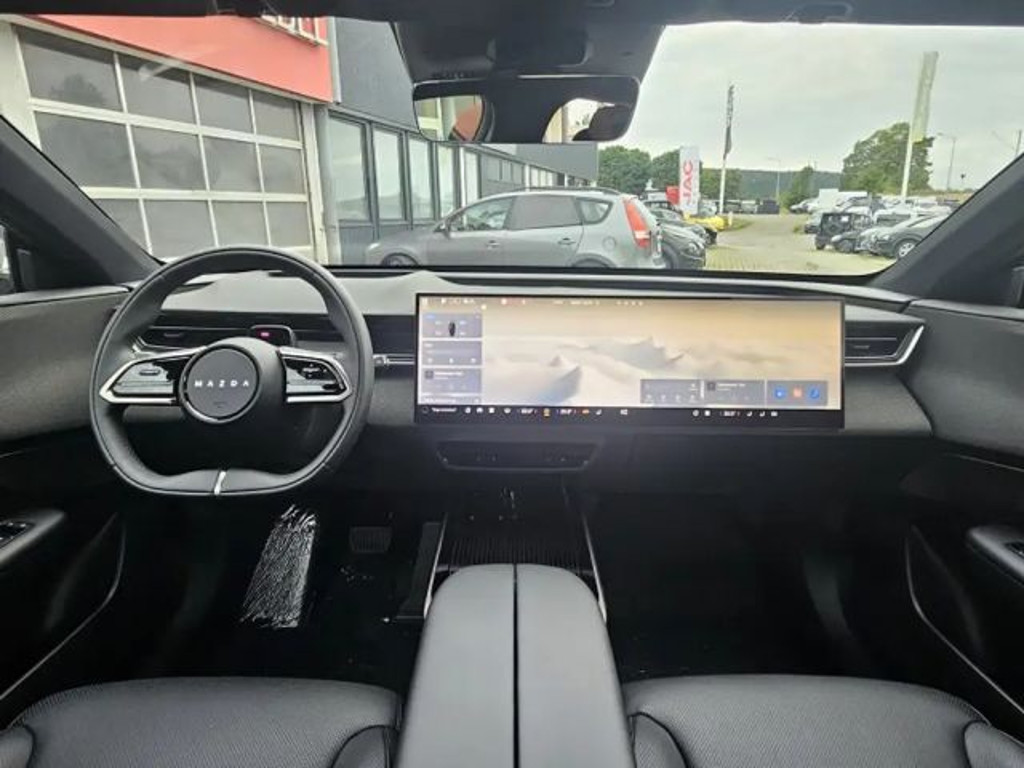 Mazda CX-6e