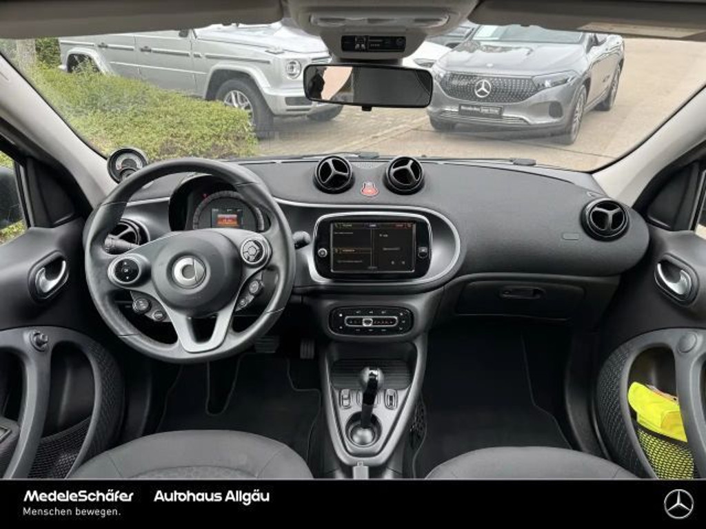 Smart EQ forfour