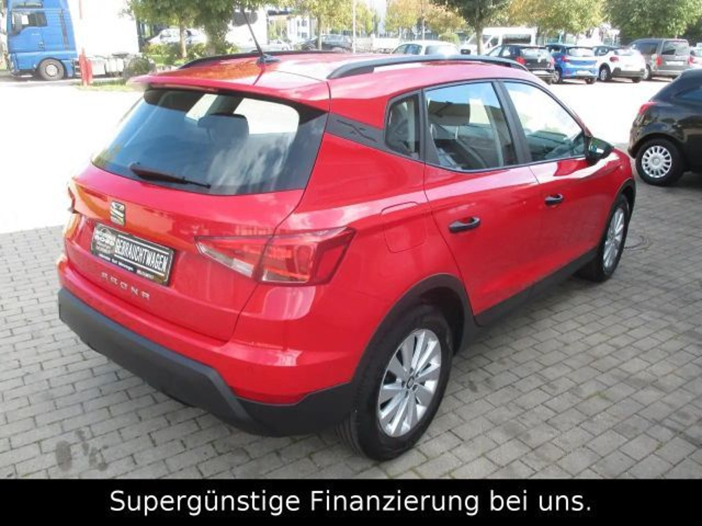 Seat Arona