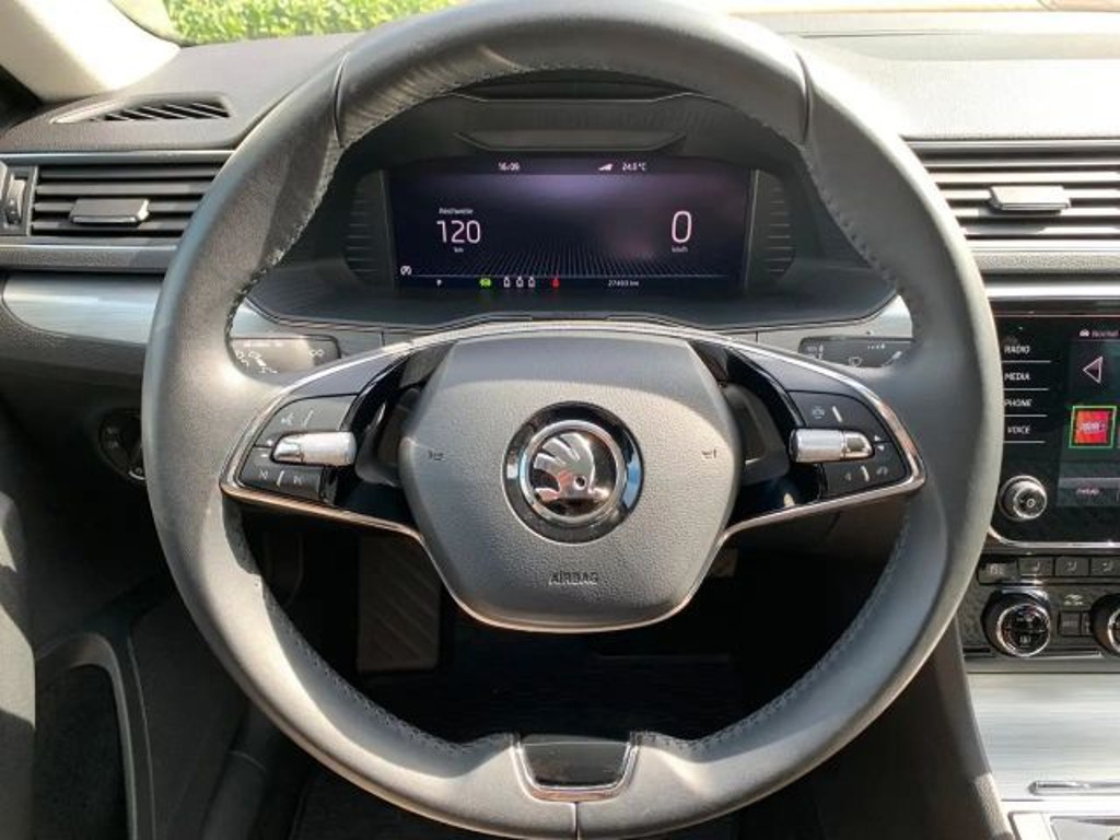 Skoda Superb