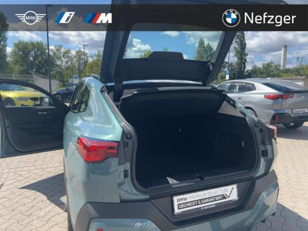 BMW iX2