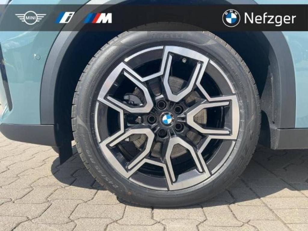 BMW iX2