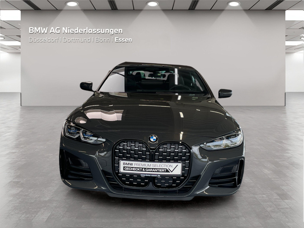 BMW M440