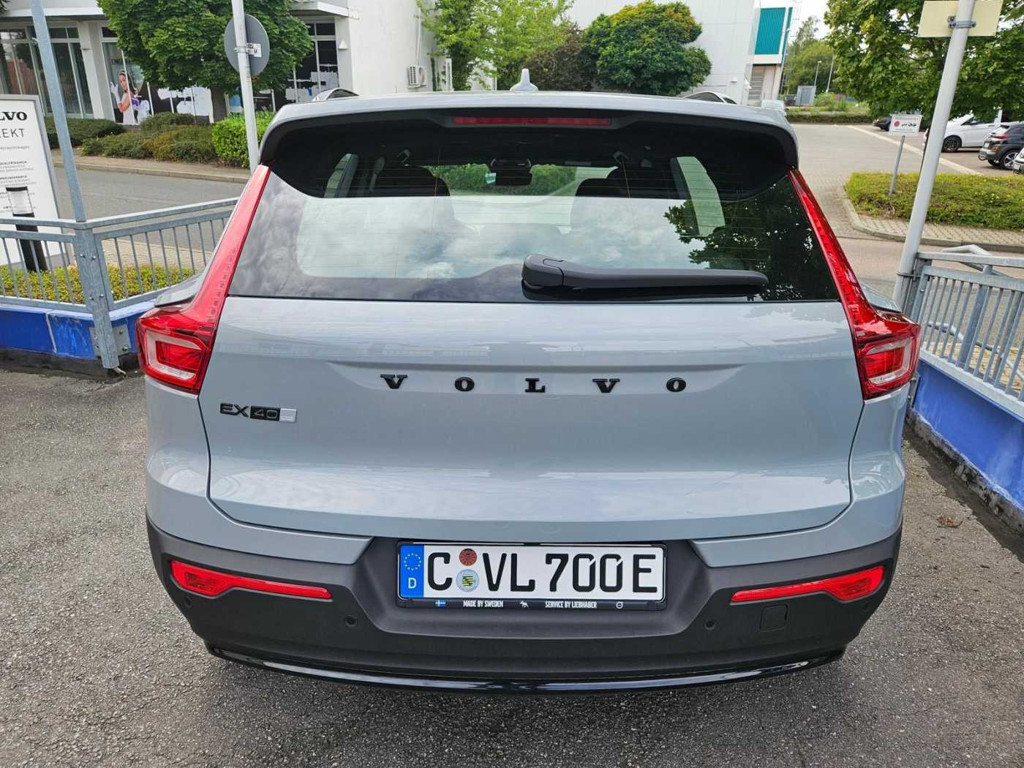 Volvo EX40