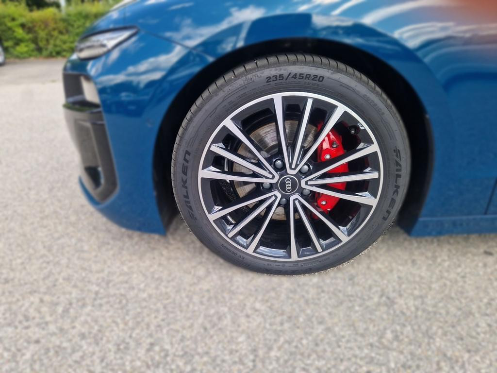 Audi A6 e-tron