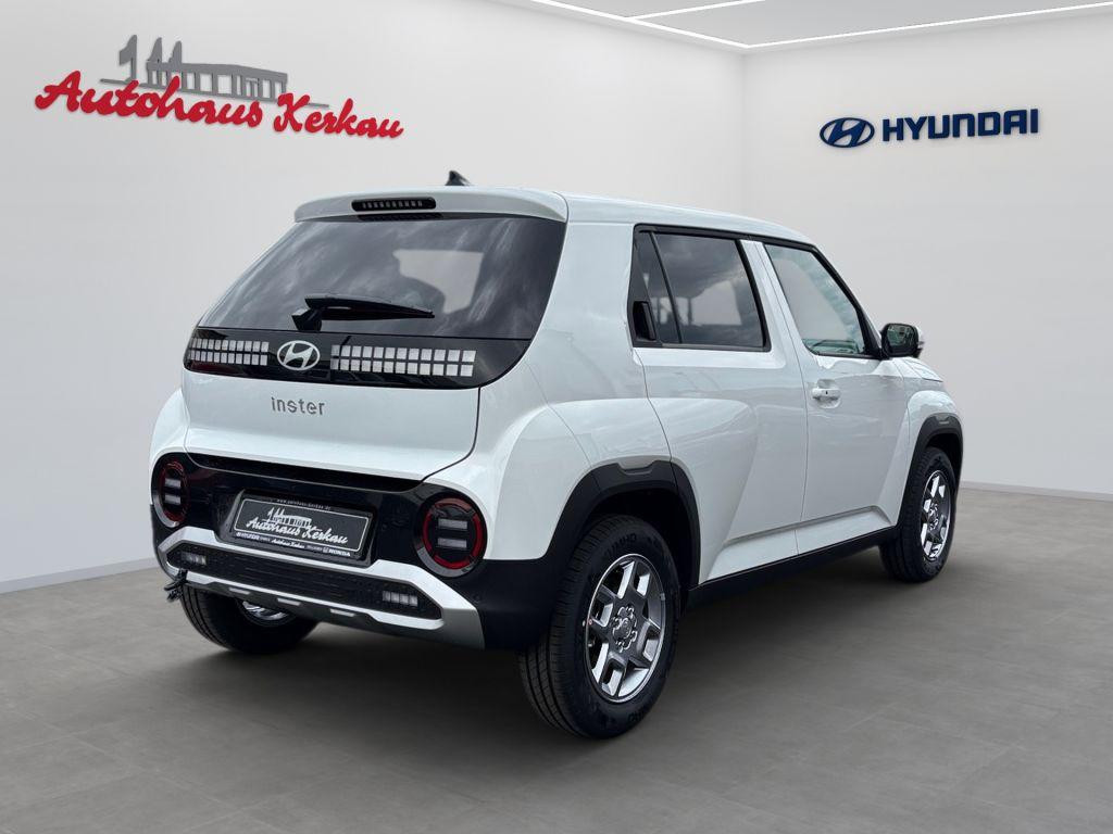 Hyundai INSTER
