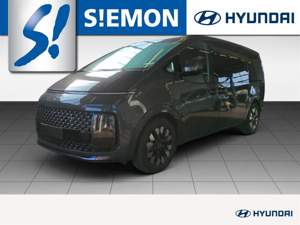 Hyundai Staria Signature