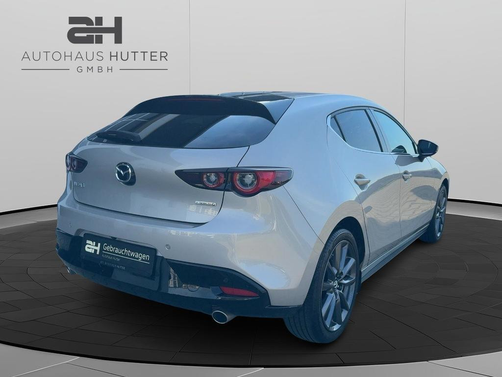 Mazda 3 Exclusive-line
