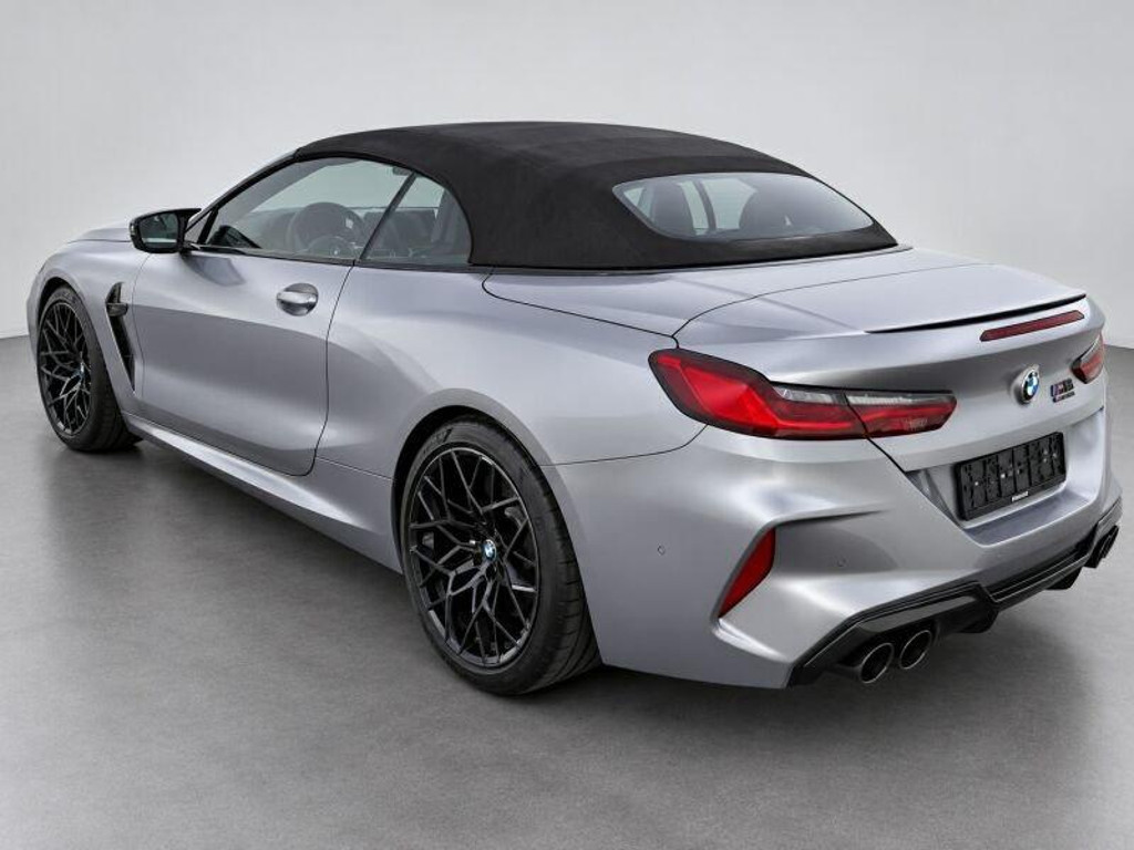BMW M8