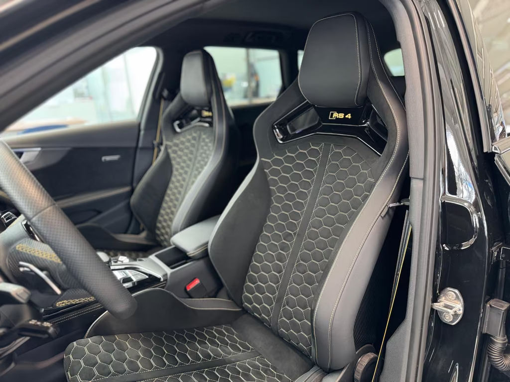 Audi RS4