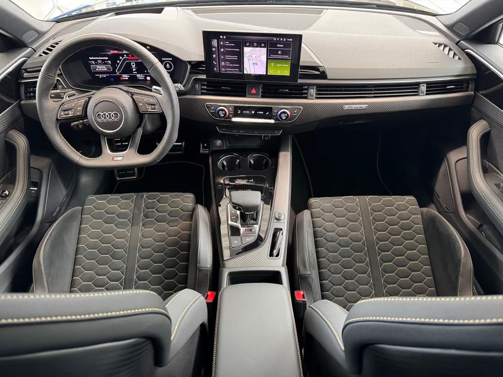 Audi RS4