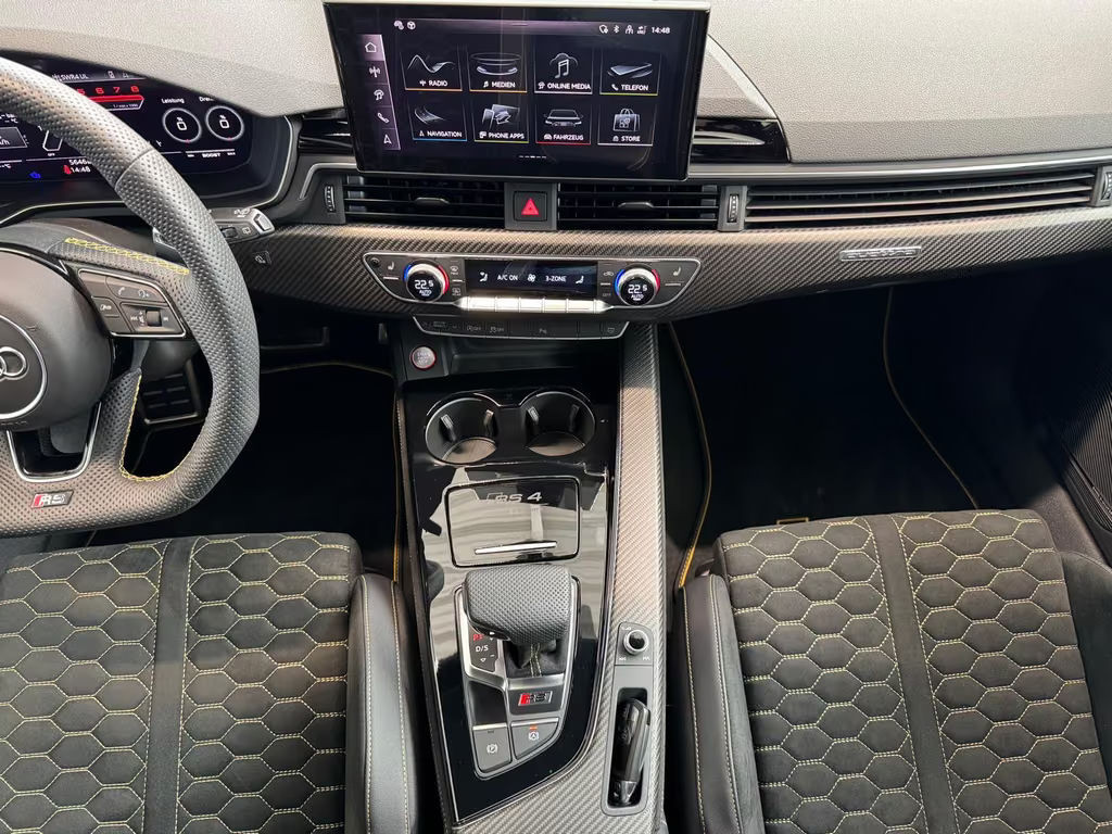 Audi RS4