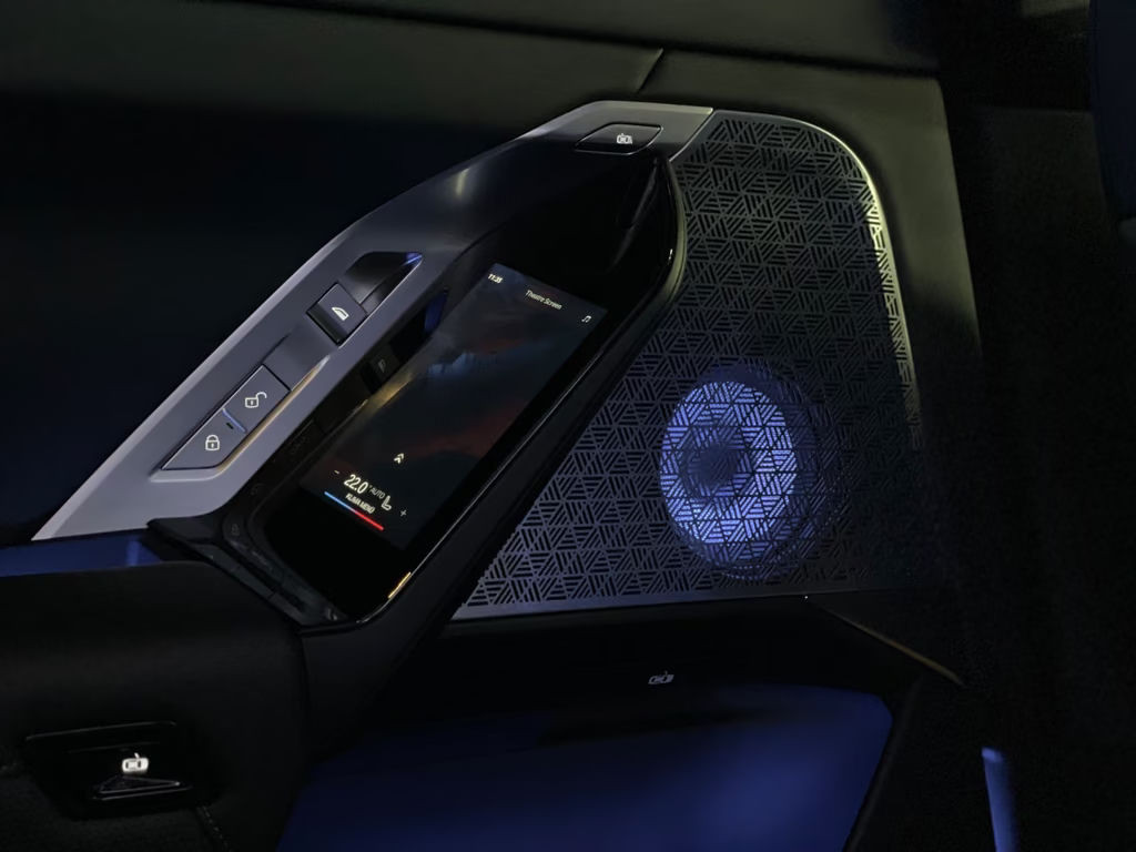 BMW i7