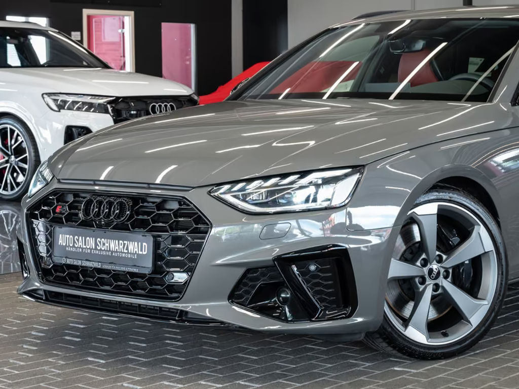 Audi S4