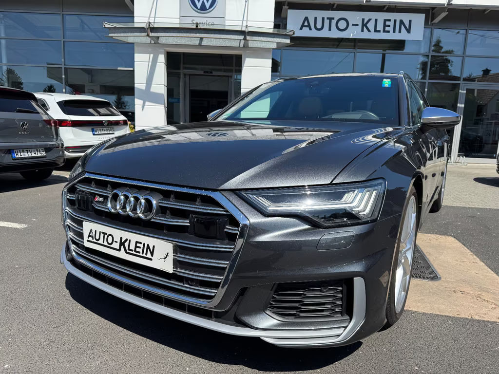 Audi S6 Avant Quattro