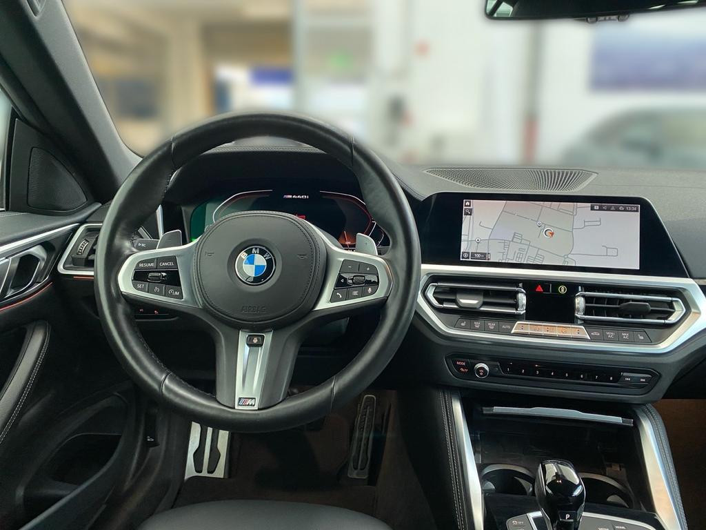 BMW M440