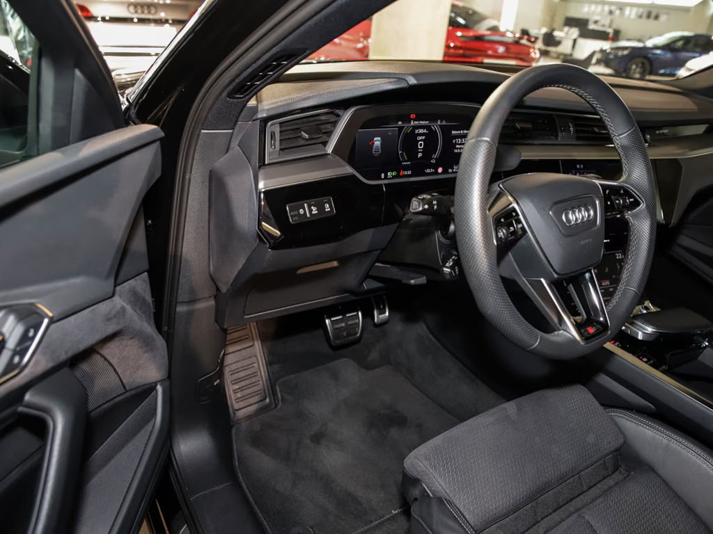 Audi Q8 e-tron