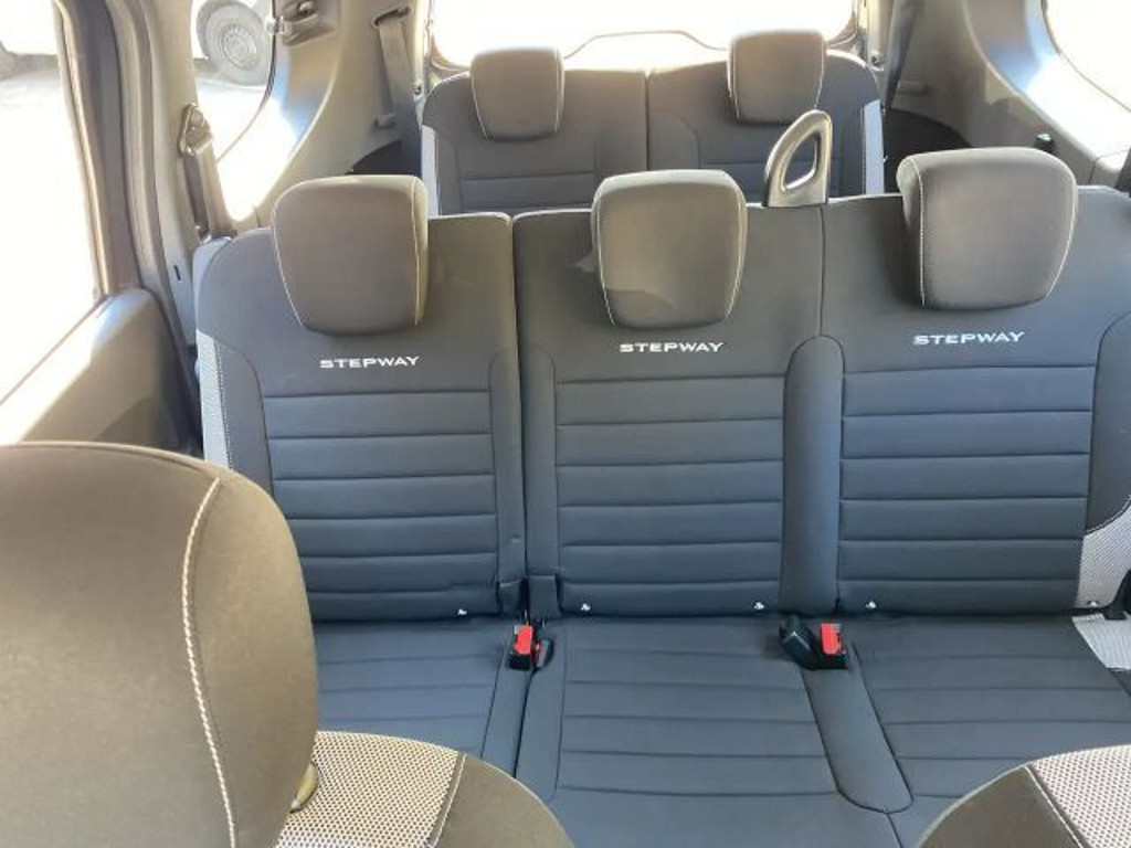 Dacia Lodgy