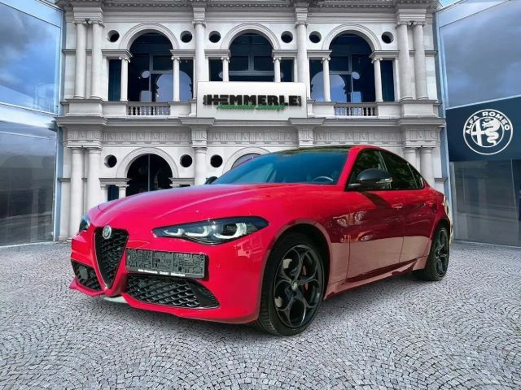 Alfa Romeo Giulia Q4