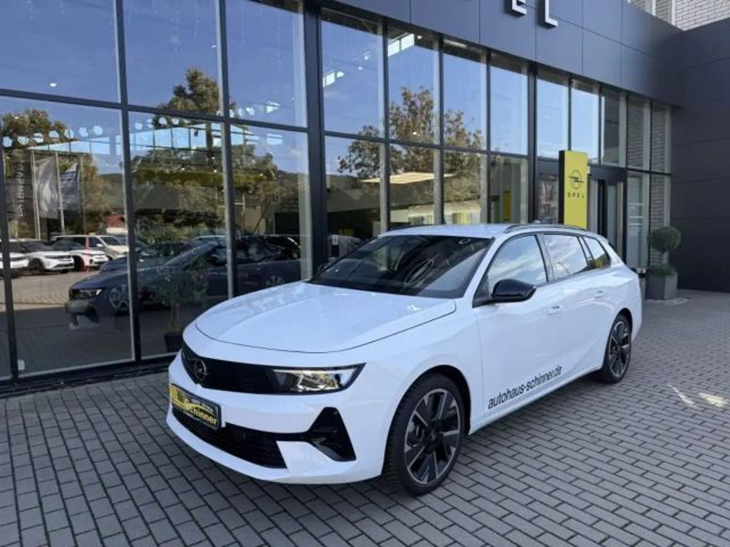 Opel Astra Sports Tourer Edition