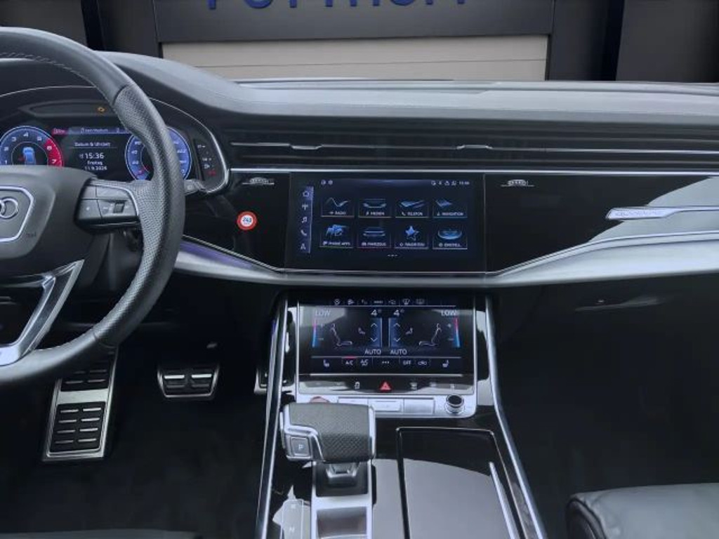 Audi SQ8