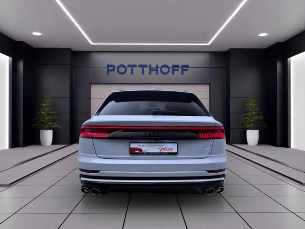 Audi SQ8