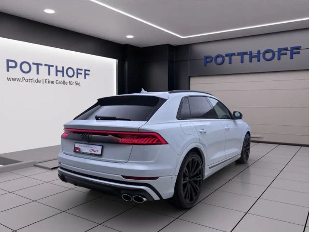Audi SQ8