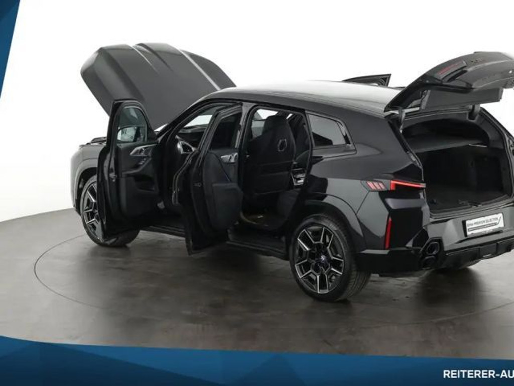 BMW XM