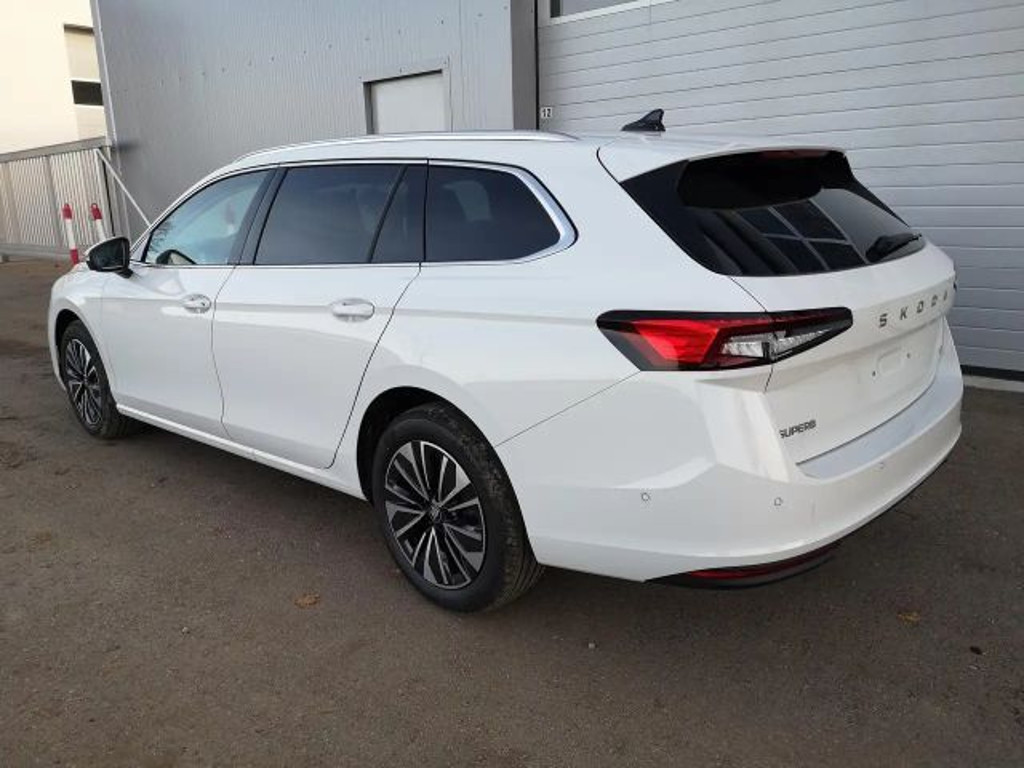Skoda Superb Combi 4x4 2.0 TDI Selection
