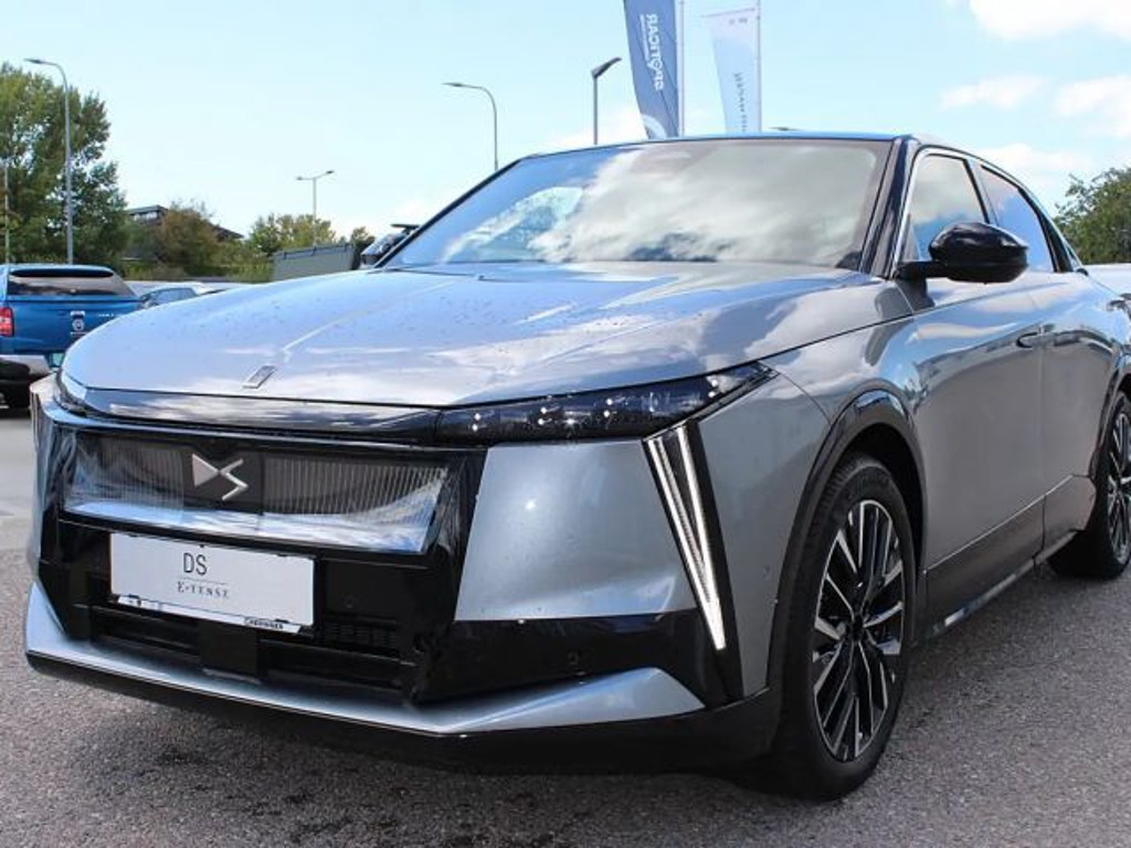 DS N°8 Étoile Long range 97,2 kWh
