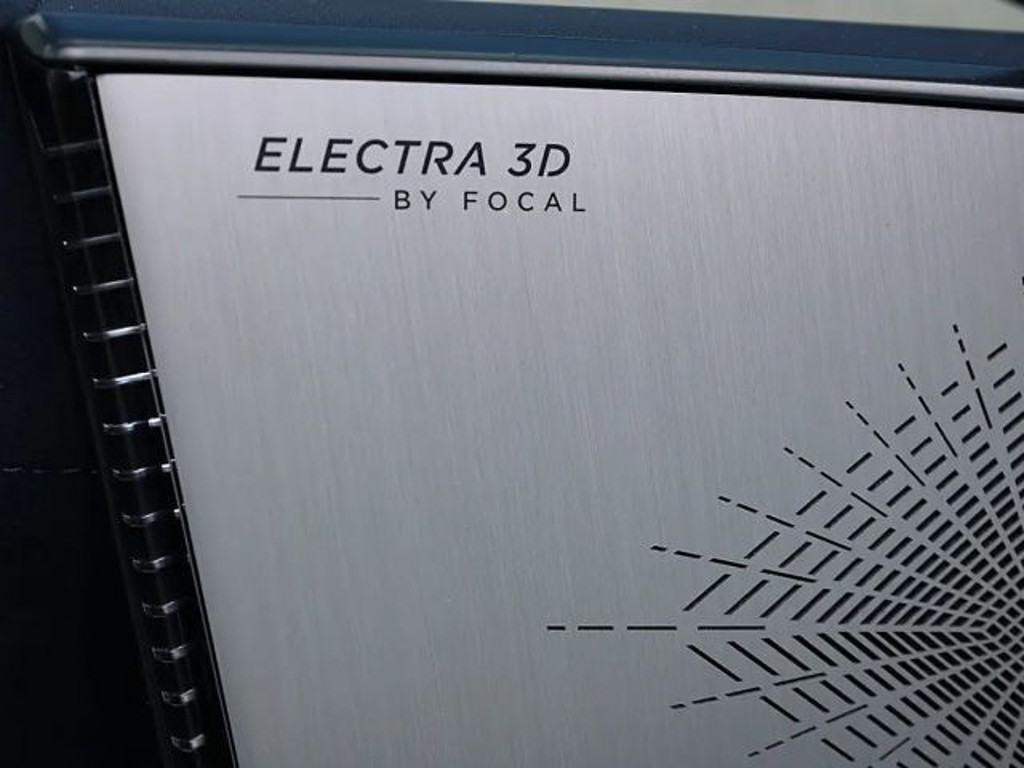 DS N°8