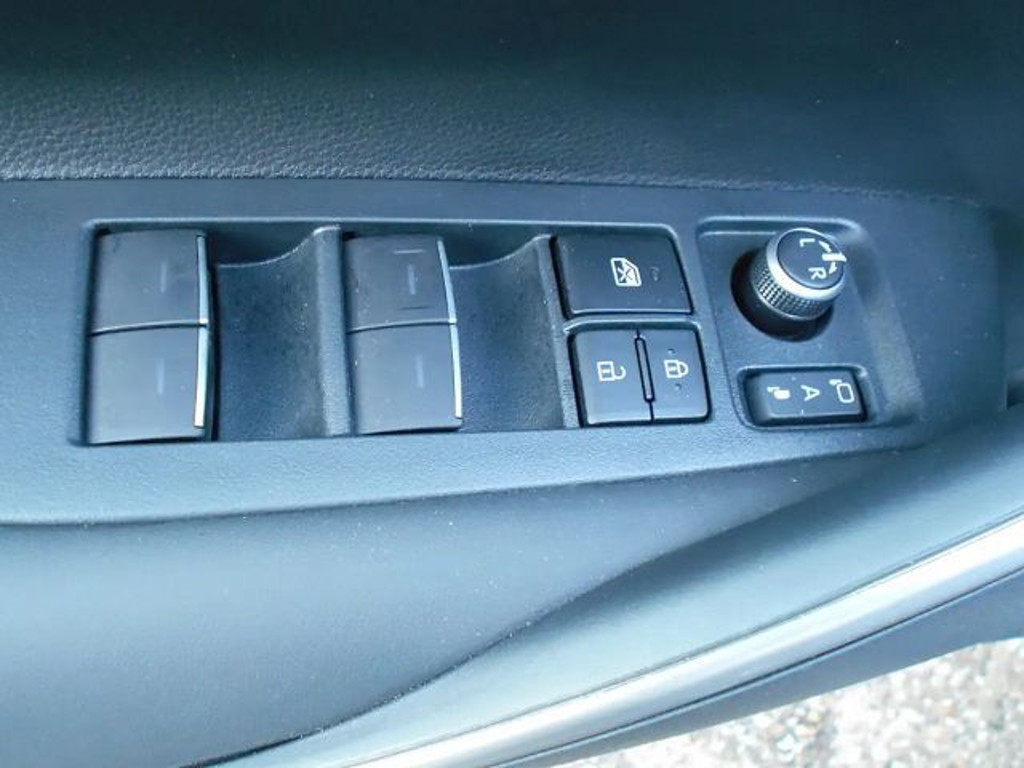 Suzuki Swace