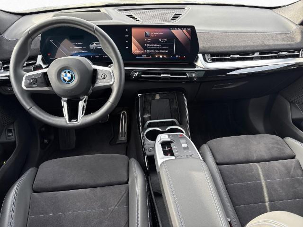 BMW iX2
