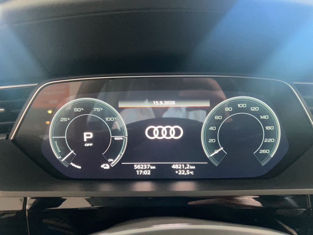 Audi Q8 e-tron
